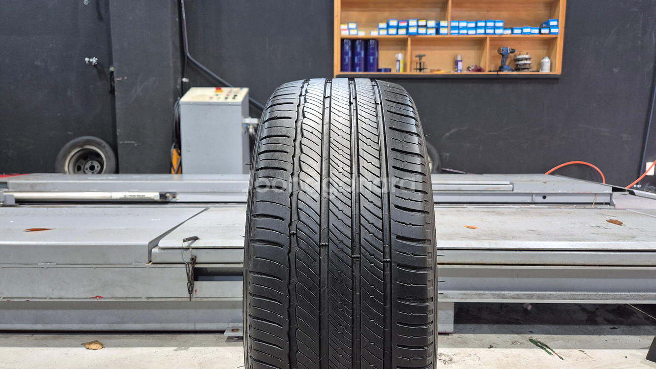 중고 타이어 235 40 19 미쉐린 프라이머시MXM4--0