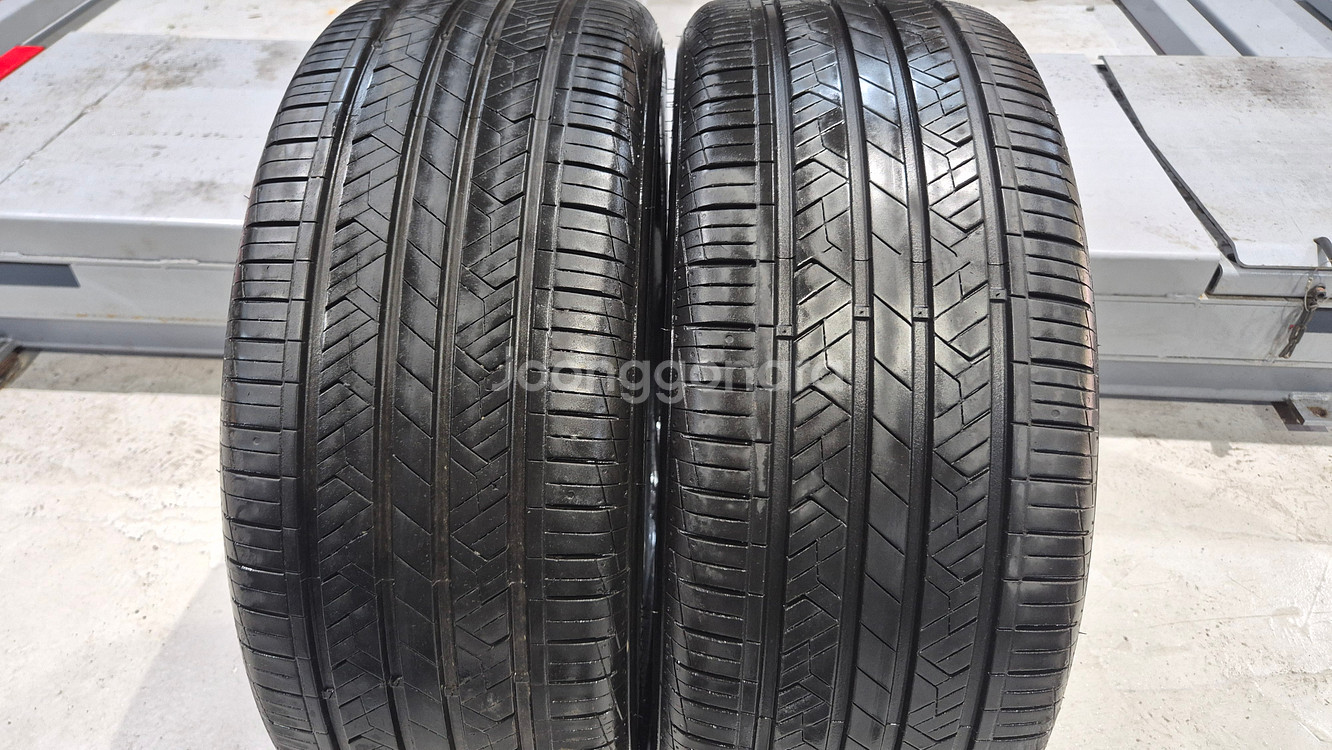 중고 타이어 235 45 18 한국 키너지EX 2354518--0