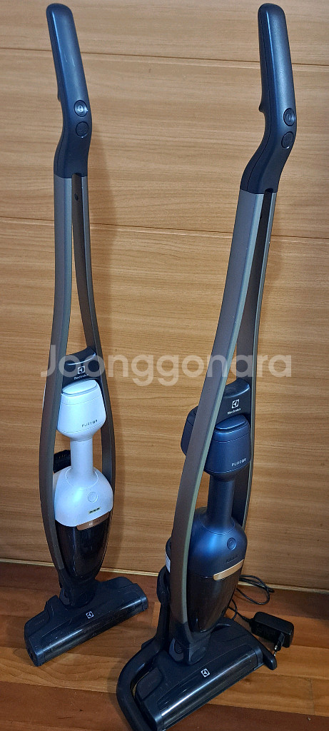 일렉트로룩스 PQ91무선 청소기 (부품용)--3