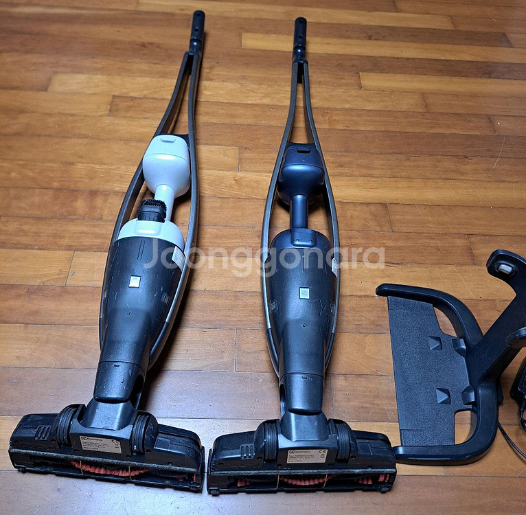 일렉트로룩스 PQ91무선 청소기 (부품용)--4