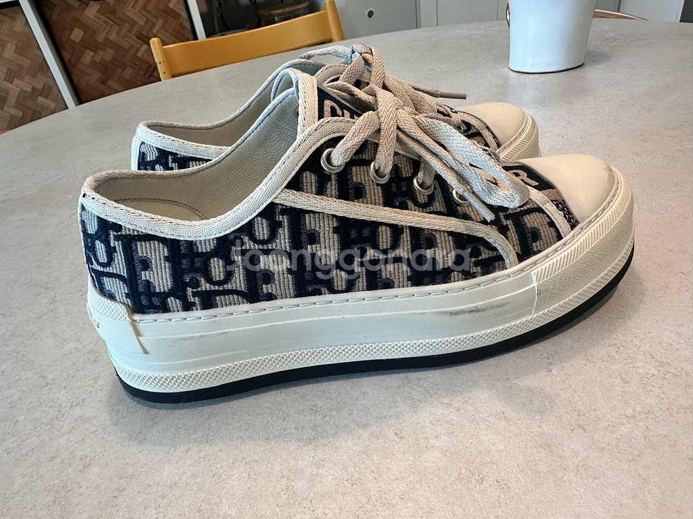 오블리크 패턴 스니커즈--1