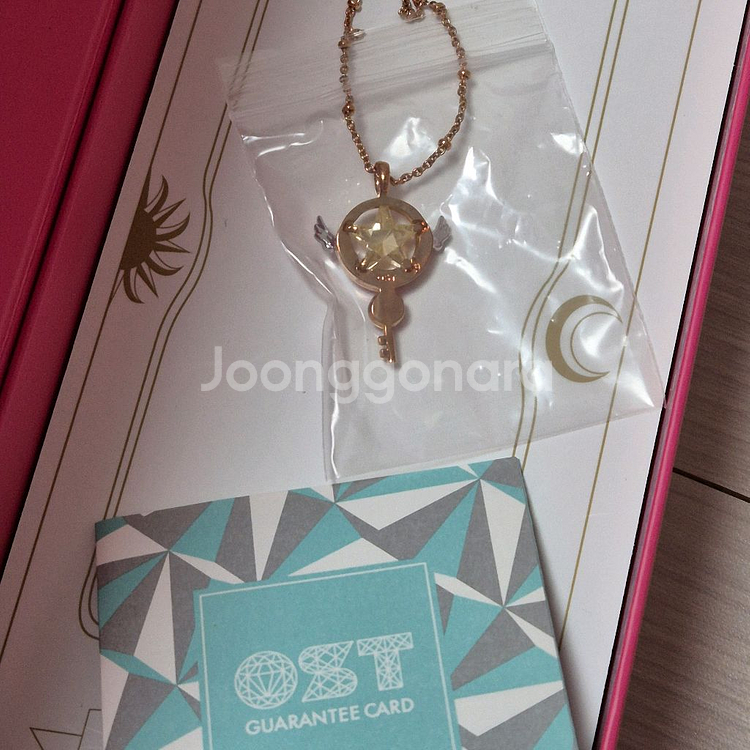 11/7까지10%할인) 오에스티 카드캡터 체리 콜라보 손목시계, 별의열쇠 목걸이--1