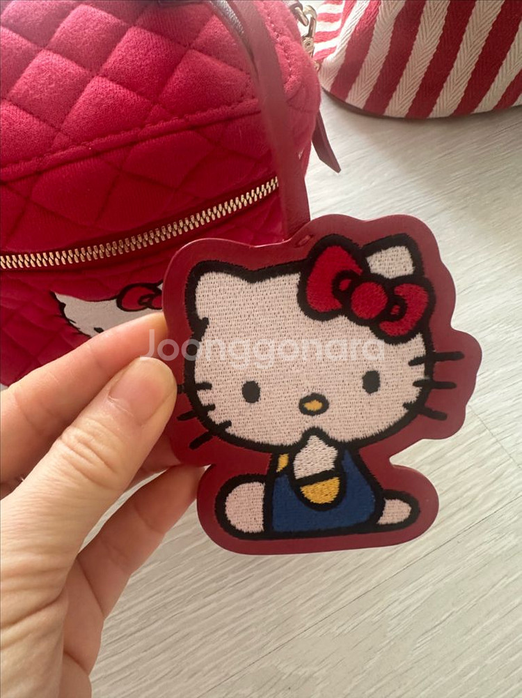 페퍼윤윤 키티백 & 스트라이프백 판매해요--1