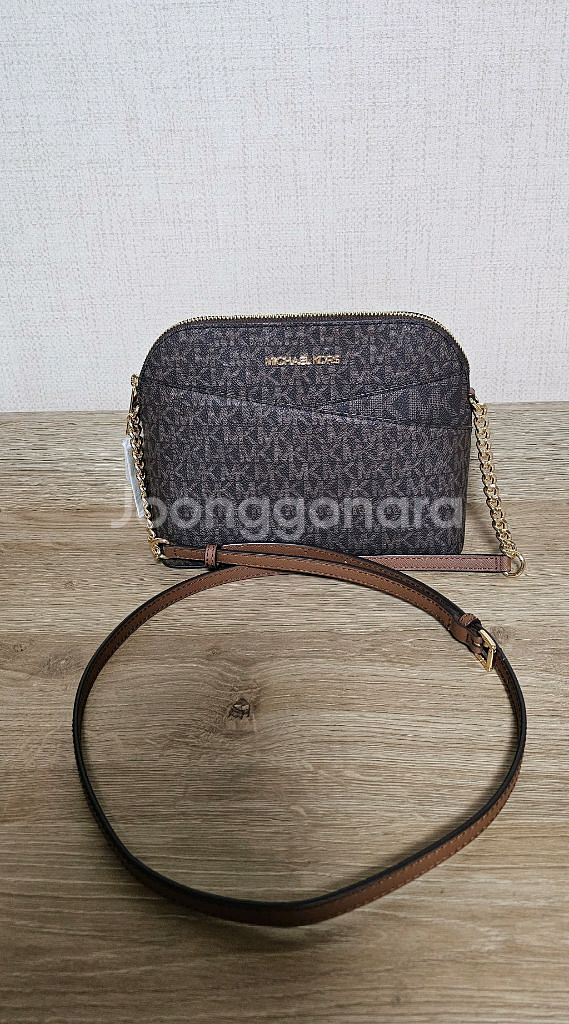 마이클코어스 크로스백 새상품 택포--6