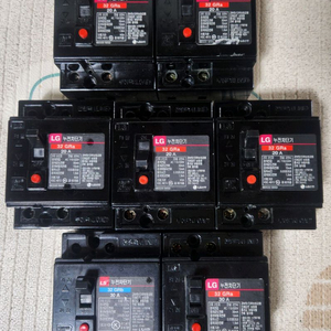 LG 누전차단기 32 GRa 20A=5개30A=2개