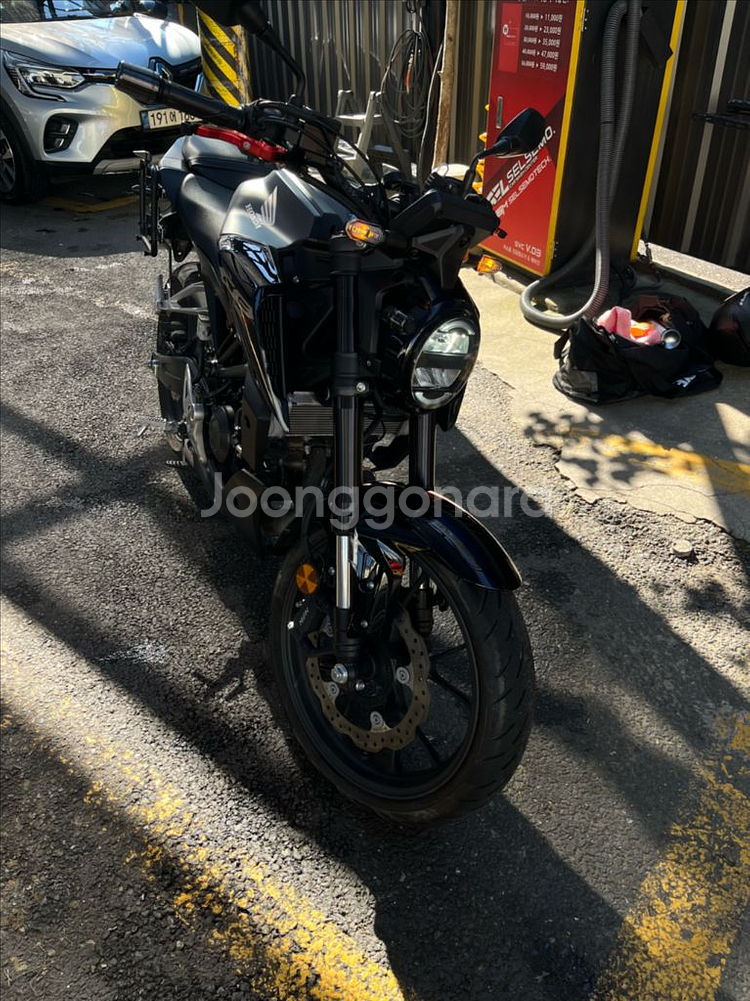 혼다 cb125r / 24년식 / 40@@km--1