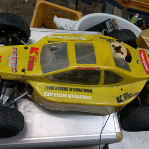 교쇼 인퍼노10. 1/10 스케일 RC카