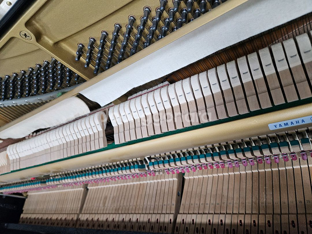 야마하피아노 U-1블랙 made in japan--7