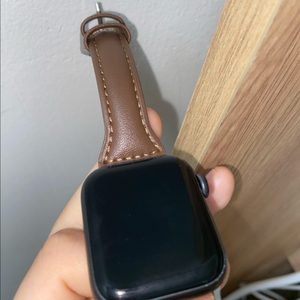 애플워치 SE2 40mm 블랙 스테인리스