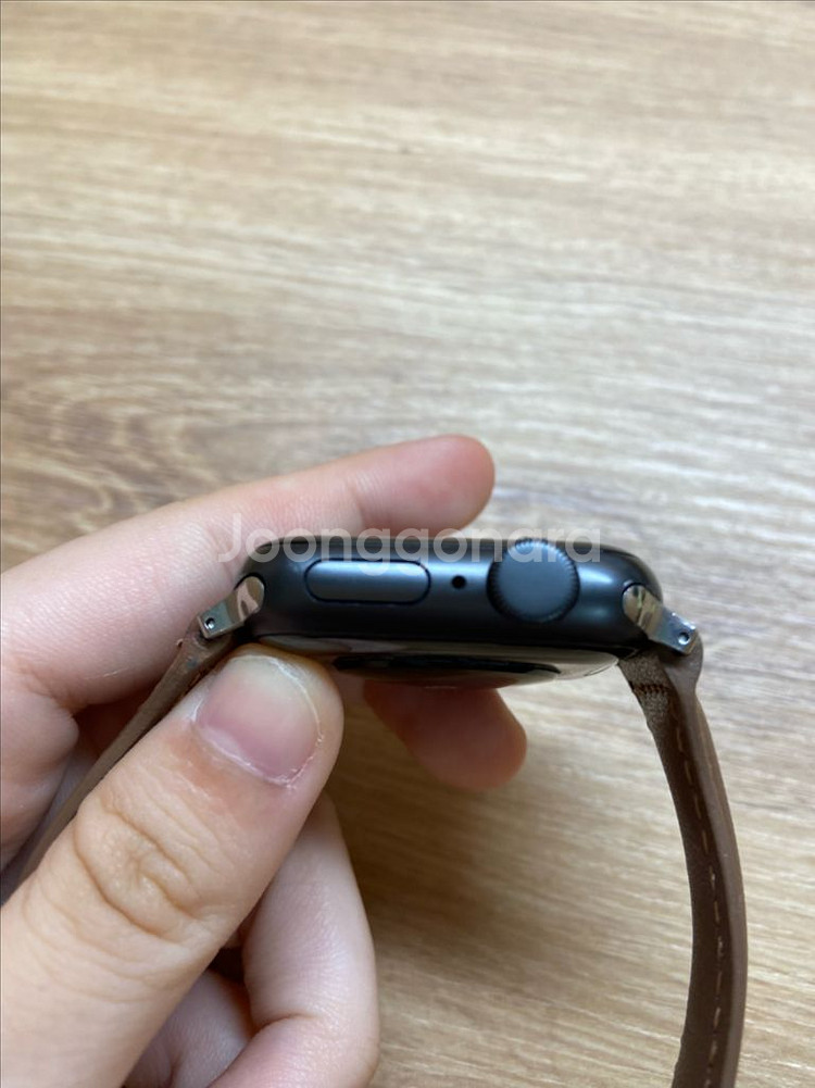 애플워치 SE2 40mm 블랙 스테인리스--2