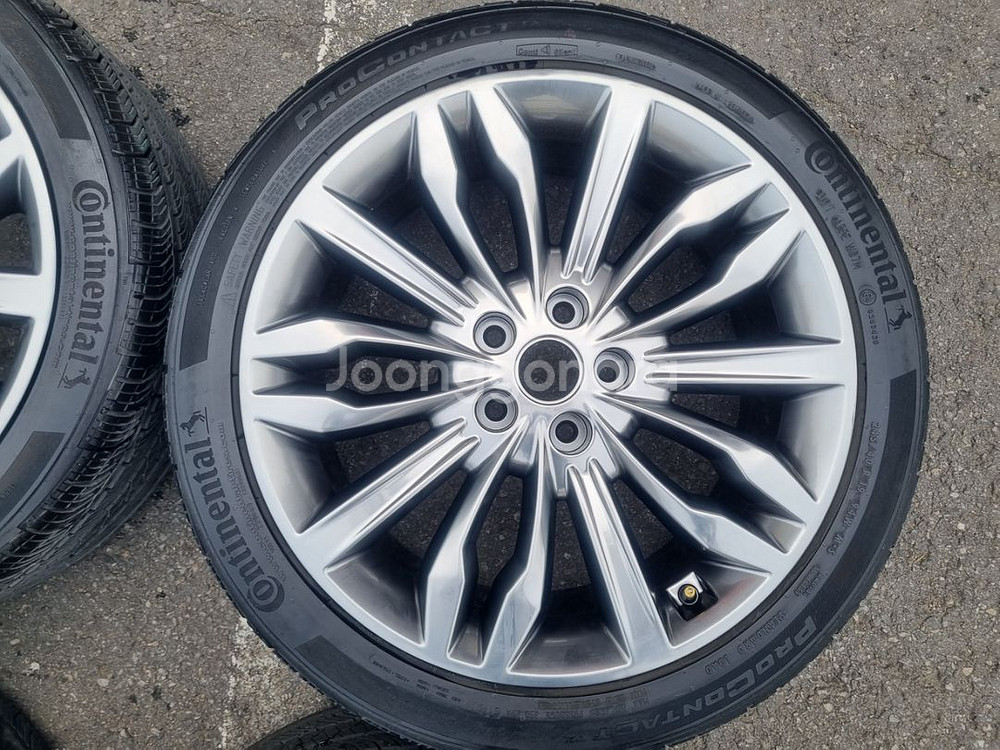 K7프리미엄 19인치 2454019 휠타이어 팝니다--5