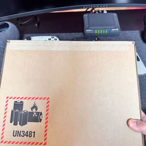 미개봉 자급제 아이패드프로13 M5 256 셀룰러 스블 스탠다드 글래스