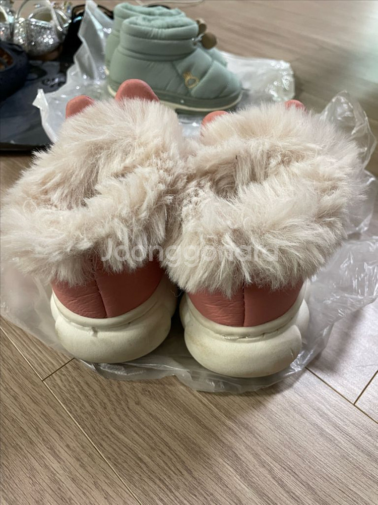 여아 겨울 털부츠 / 140사이즈--2