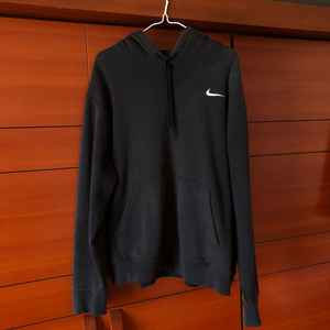 나이키 스우시 후드티 블랙