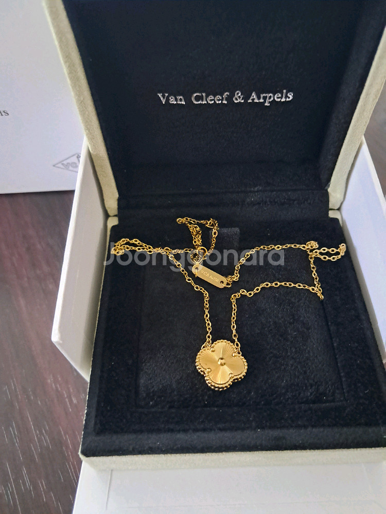 반클리프 앤 아펠 알함브라 목걸이--1