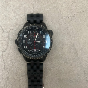 빅토리녹스 시계