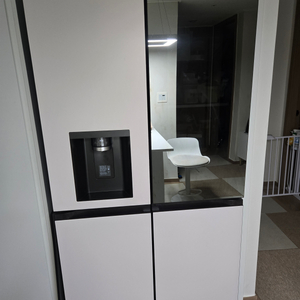 LG 오브제 얼음정수기 냉장고 미스트베이지 판매합니다