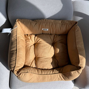 [미사용]고양이 강아지 침대 밀리옹 베드 카멜