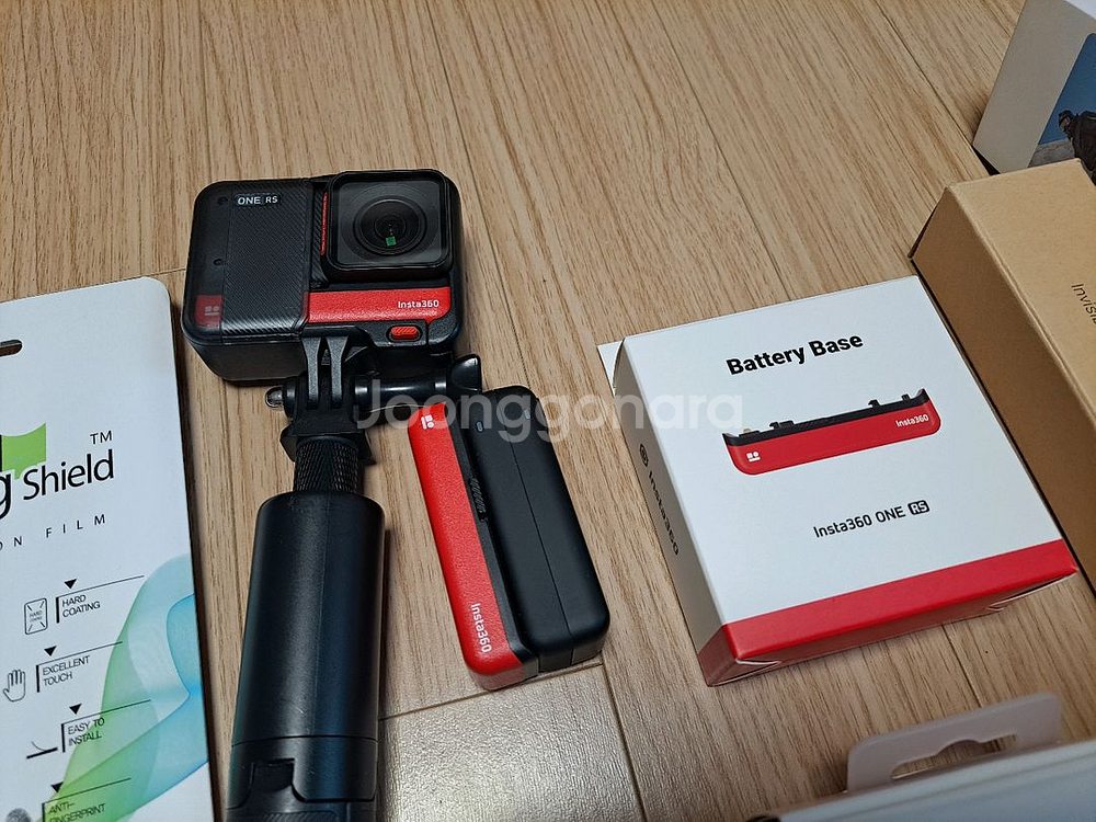 인스타360 원 R3 액션캠 세트--1