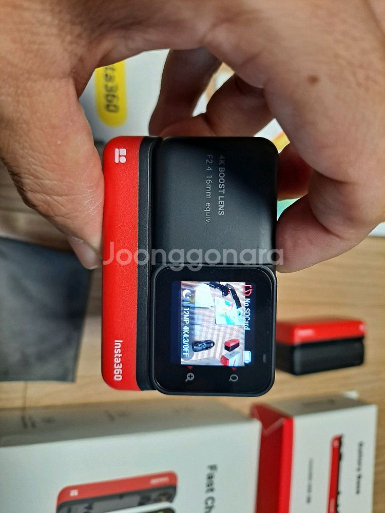 인스타360 원 R3 액션캠 세트--3