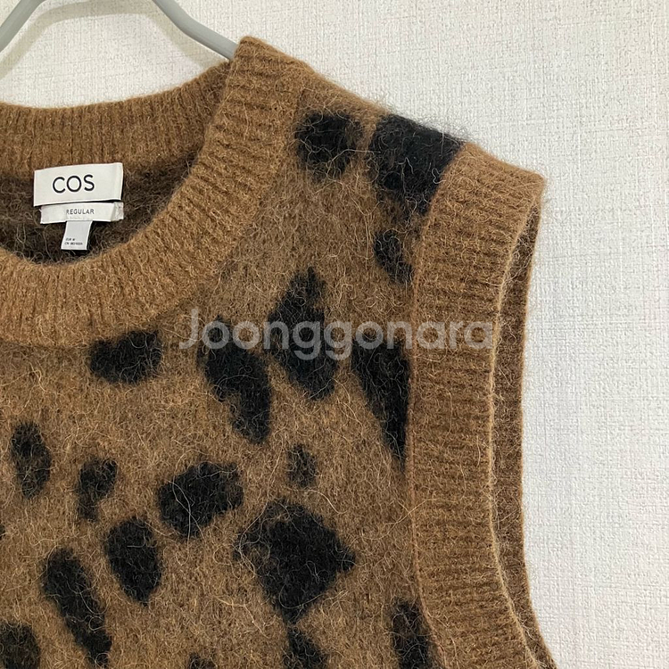 COS 코스 브라운 레오파드 니트 조끼--1