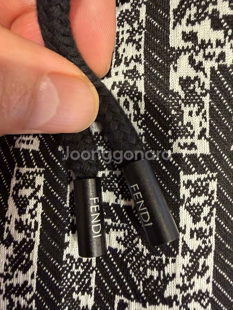 펜디 후드티 공용 캐쥬얼--6