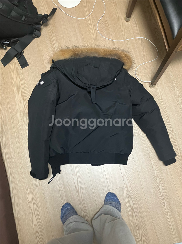 아이더 여성 패딩 점퍼--1