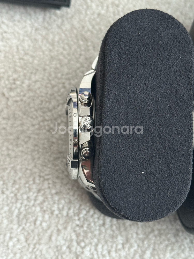 브라이틀링 콜트 크로노 44mm 검판--3