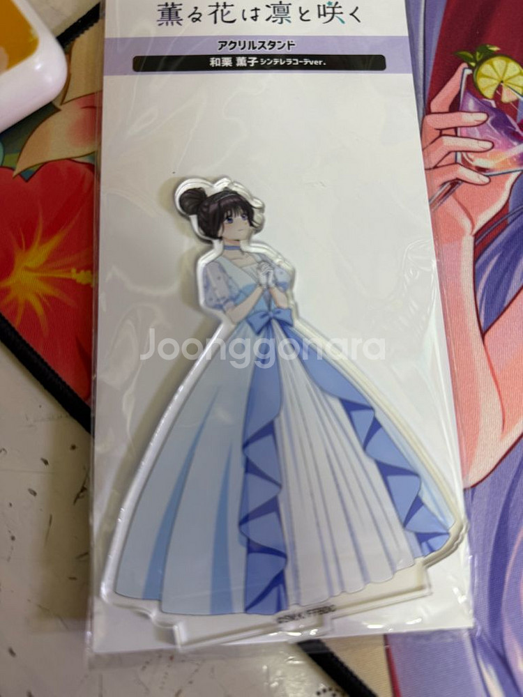 향기로운 꽃은 늠름하게 핀다 신데렐라 와구리 아크릴--0