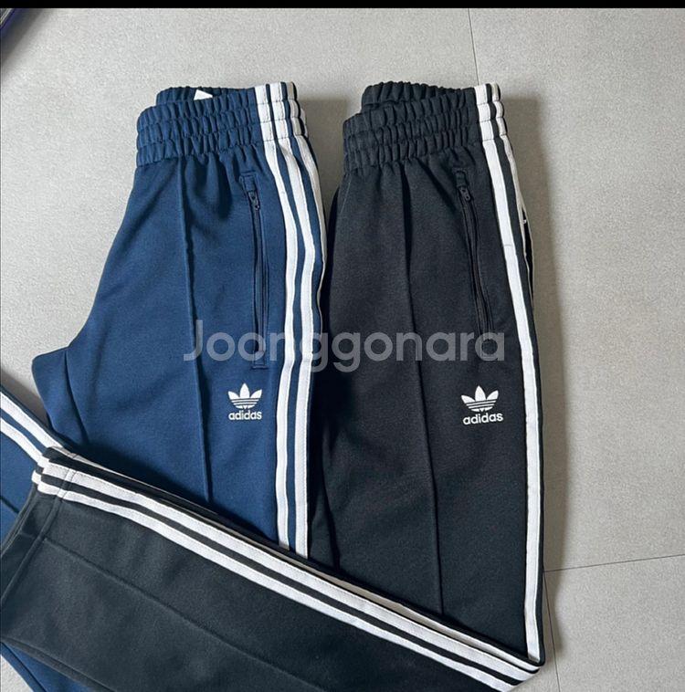 아디다스 팬츠 루즈기장 xs사이즈 네이비,블랙 판매해요--0
