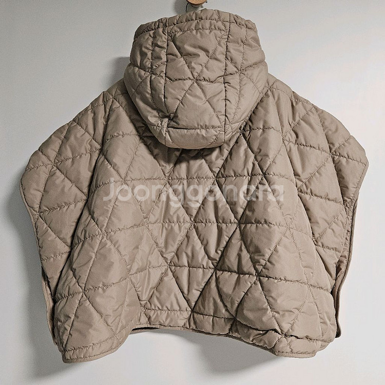 (새상품) 한섬 타임 퀼팅 후드 베스트 TME9WOT548WP1--10