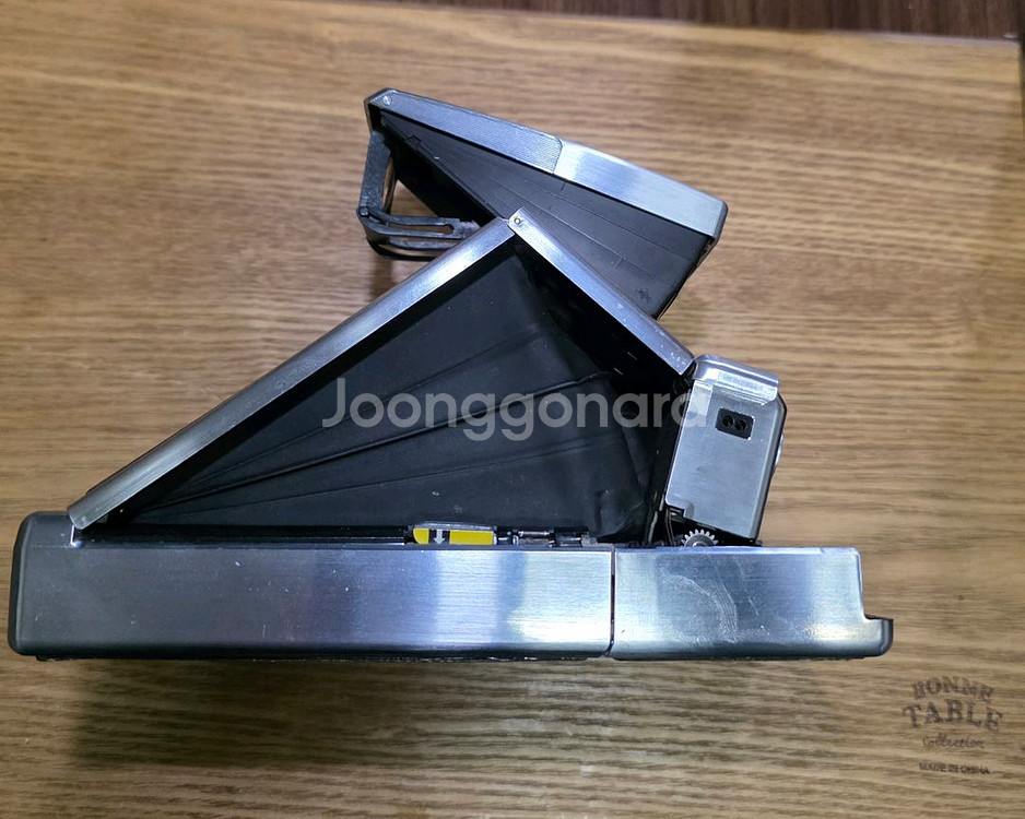 폴라로이드 sx 70--1