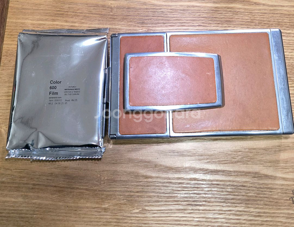 폴라로이드 sx 70--4