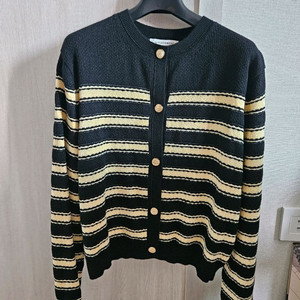 스트라이프 니트 가디건