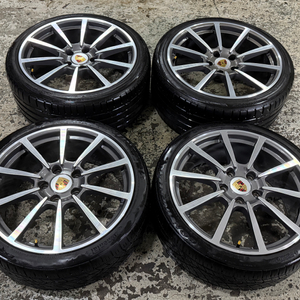 포르쉐 박스터 카레라 클래식 정품 20인치 휠타이어