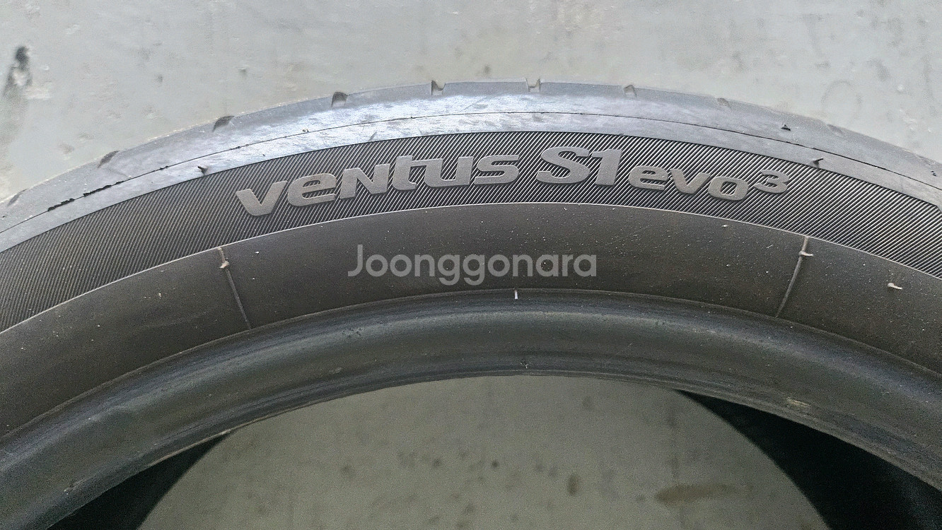벤투스 S1 evo3 255 40 19/ 245 40 19--3