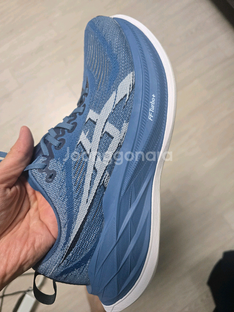 아식스 슈퍼블라스트2 러닝화--1