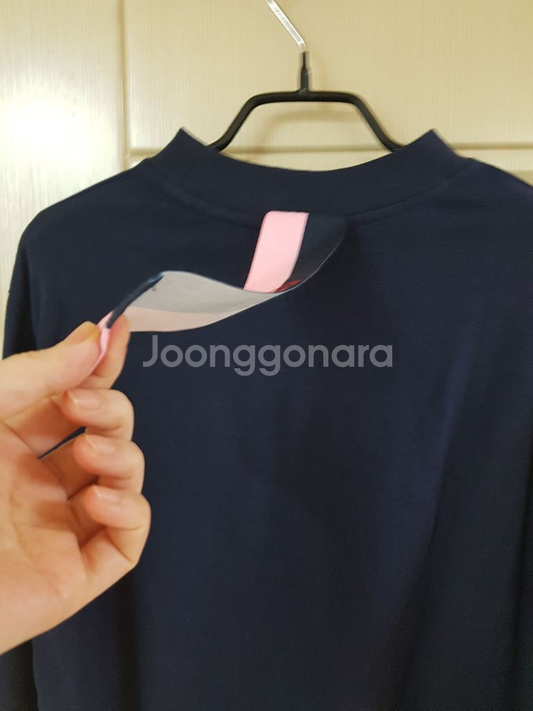 럭키슈에뜨 맨투맨--4