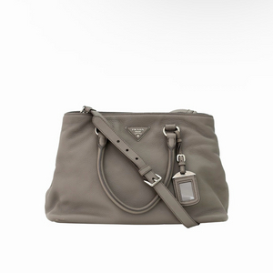 [OS] 프라다 비텔로 다이노 레더 탑 핸들 토트백 숄더백 그레이 은장