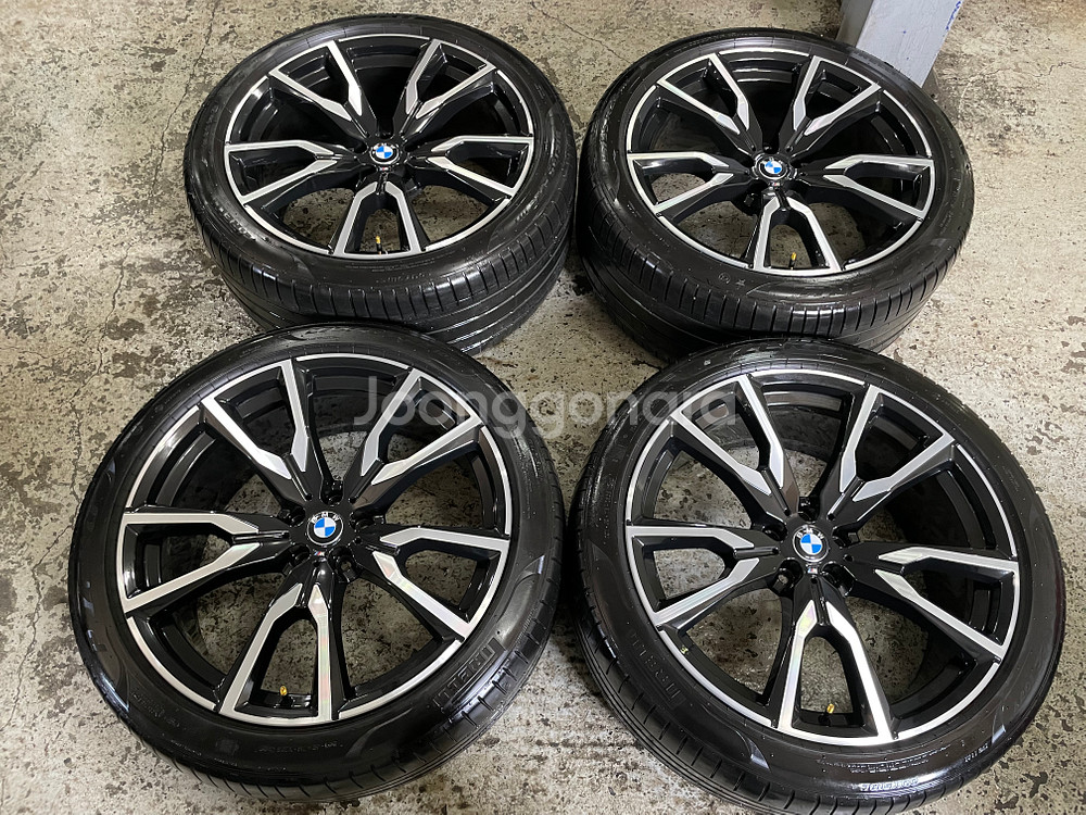 BMW X7 755M 22인치 휠타이어 판매--0