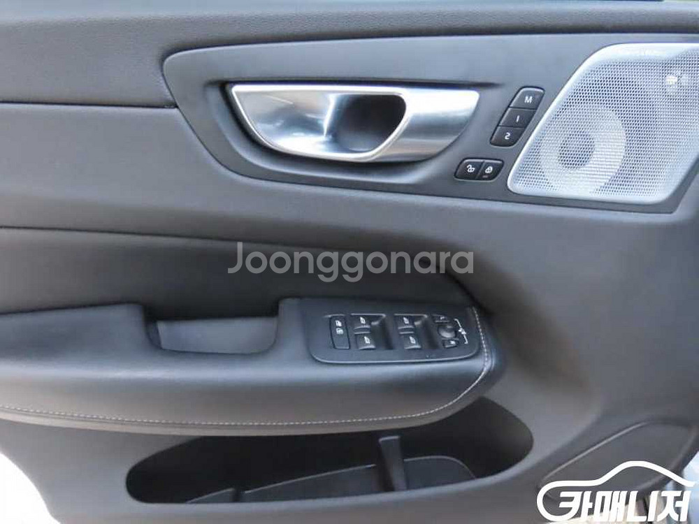 [볼보]XC60(2세대) B5 AWD 인스크립션 (5인승) #앱특가--6