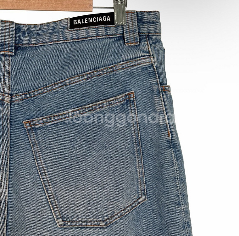 [31] 발렌시아가 남성 스케이터 데님 버뮤다 하프 반바지 쇼츠 연청--4