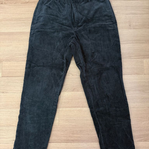 유니클로 블랙 스마트앵클팬츠 M사이즈