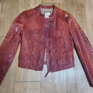 써스데이아일랜드 여자 가죽자켓