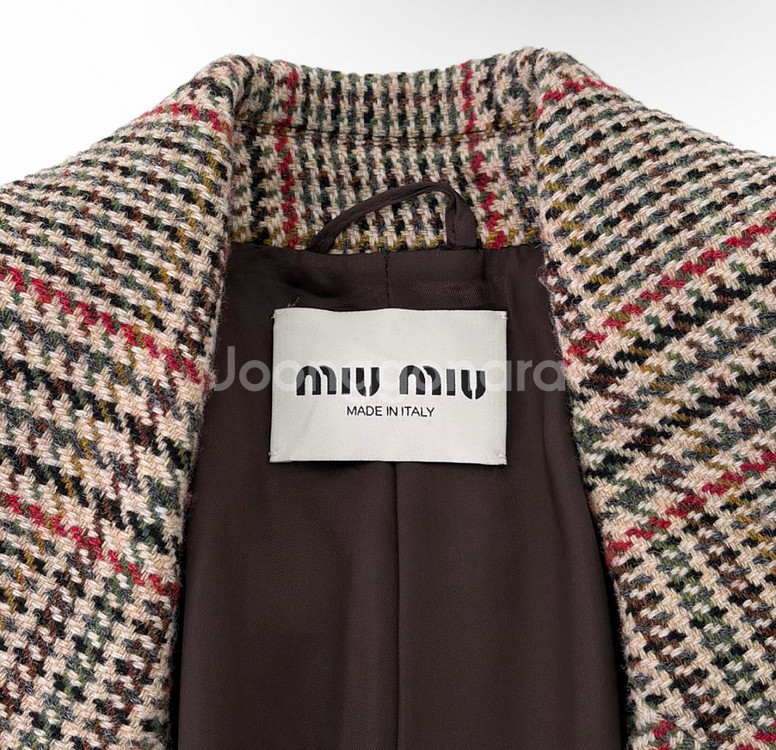 [36] 미우미우 여성 백로고 울 플래드 오버사이즈 체크 롱 코트 러스트--7