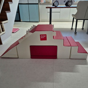 디자인스킨 플레이테이블 아기쇼파