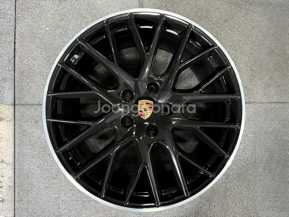 포르쉐 파나메라 GTS 정품 21인치 휠 낱개1개 판매--0