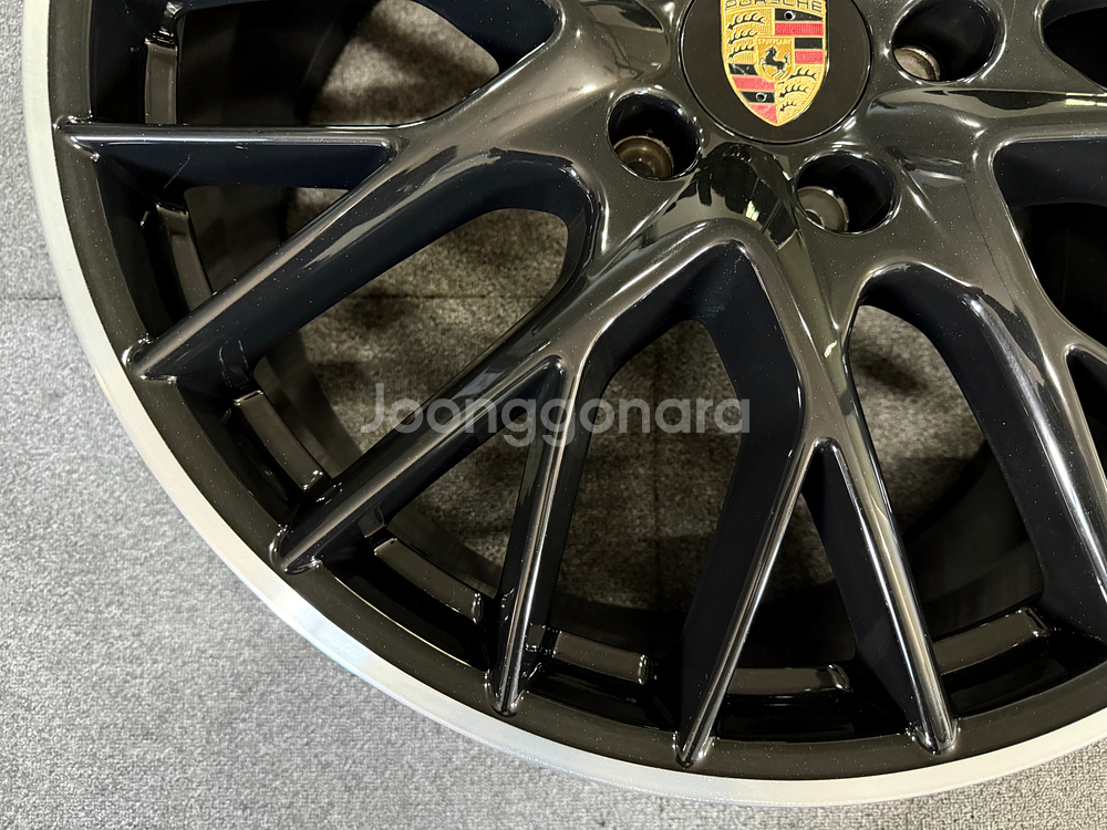 포르쉐 파나메라 GTS 정품 21인치 휠 낱개1개 판매--2