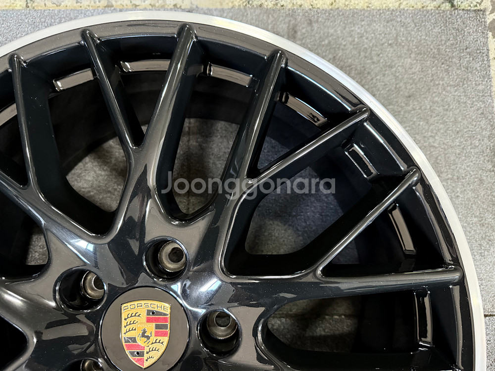 포르쉐 파나메라 GTS 정품 21인치 휠 낱개1개 판매--1