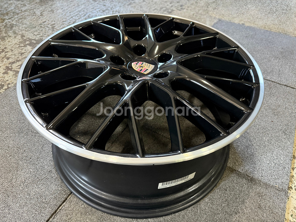 포르쉐 파나메라 GTS 정품 21인치 휠 낱개1개 판매--3